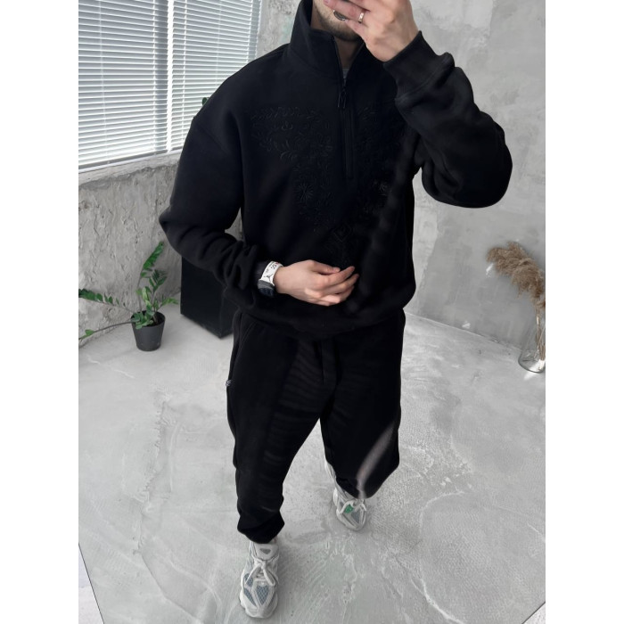 Oversize костюм з вишивкою