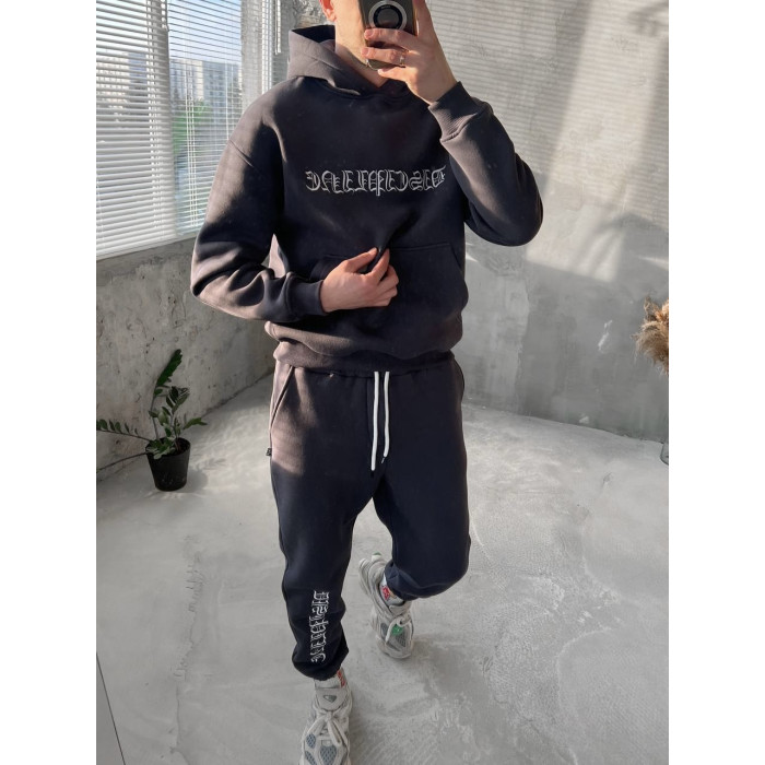 Oversize костюм з вишивкою