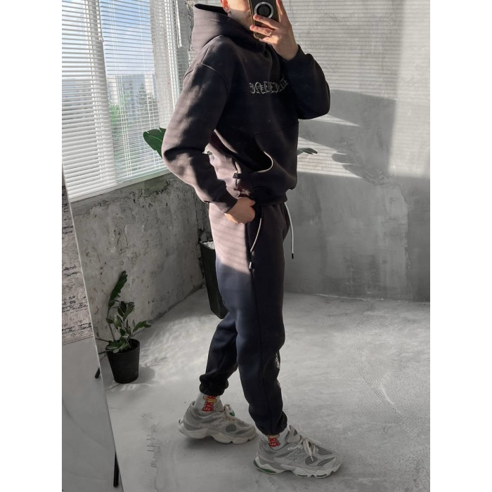 Oversize костюм з вишивкою