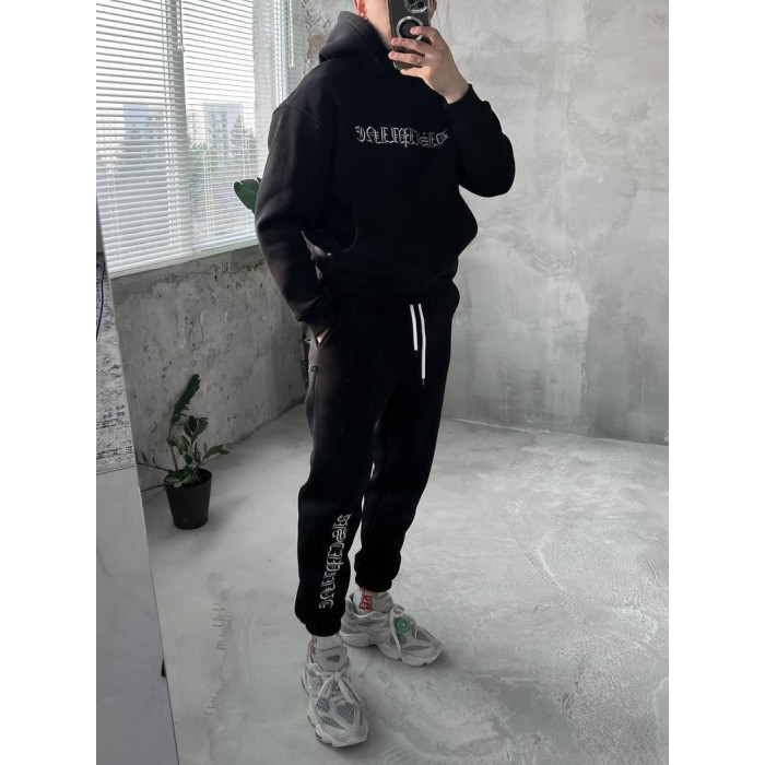 Oversize костюм з вишивкою