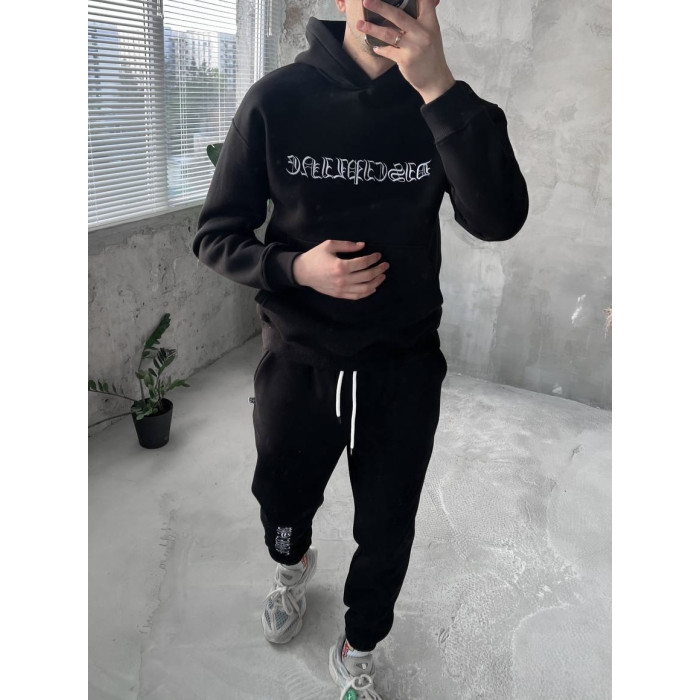 Oversize костюм з вишивкою